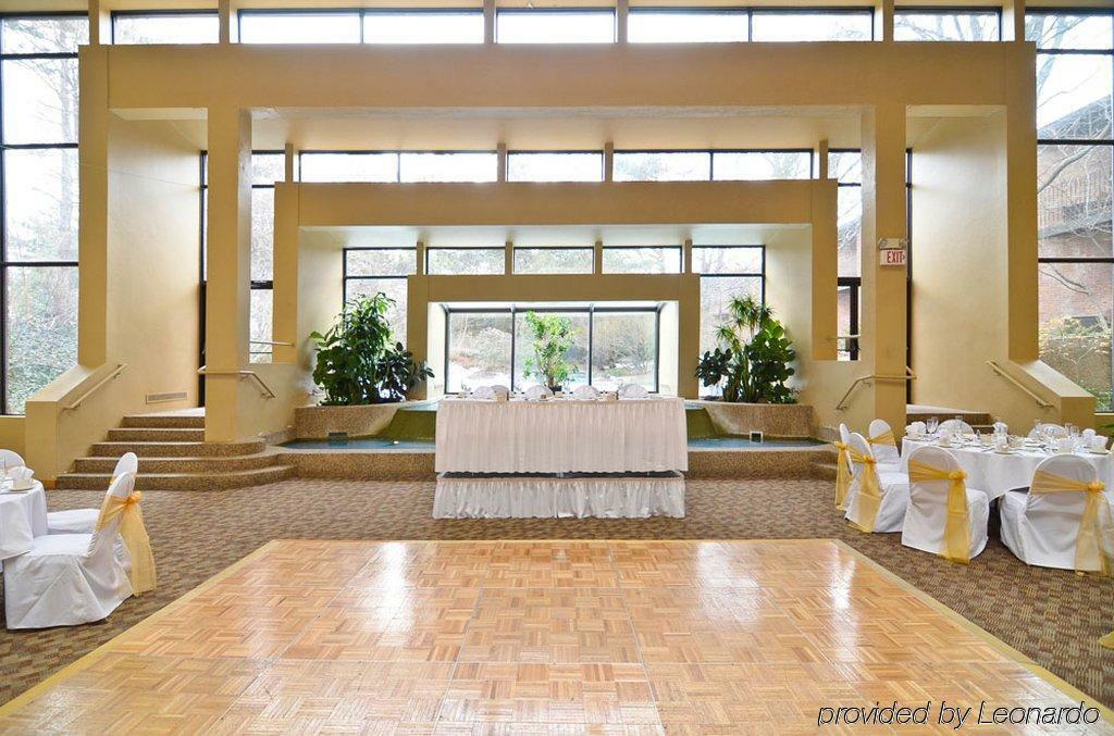 Clock Tower Resort And Conference Center - Rockford Kültér fotó